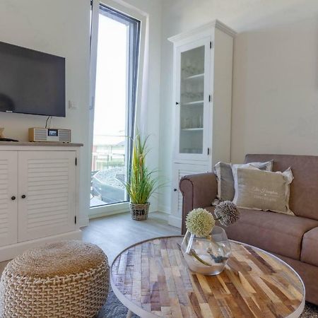Ahoi Apartment Glowe Luaran gambar