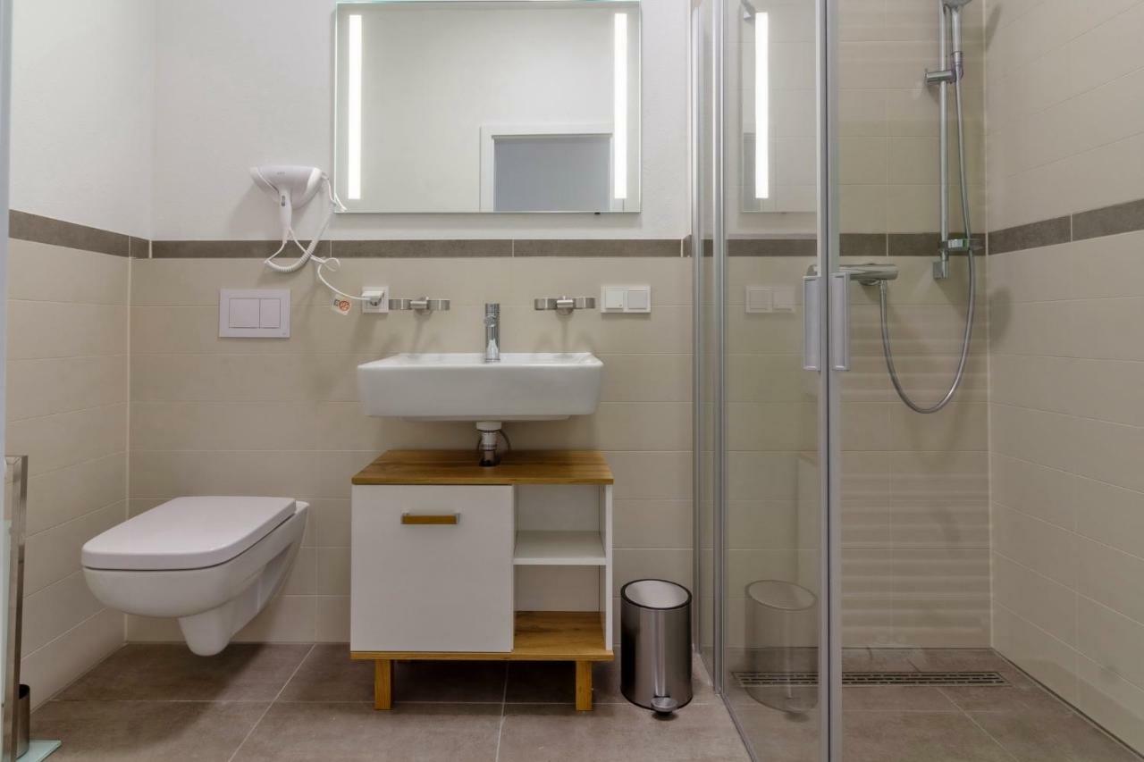 Ahoi Apartment Glowe Luaran gambar